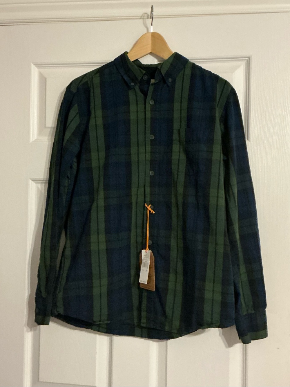 Men's Weatherproof Button-Down Shirt in Green & Navy Plaid